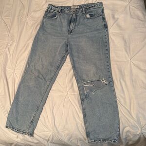 Abercrombie & Fitch The Ankle Straight Ultra High Rise Jean